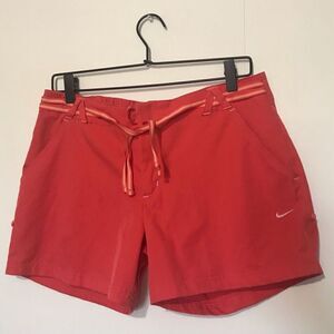 Nike Red Orange Shorts‎ Size medium golf